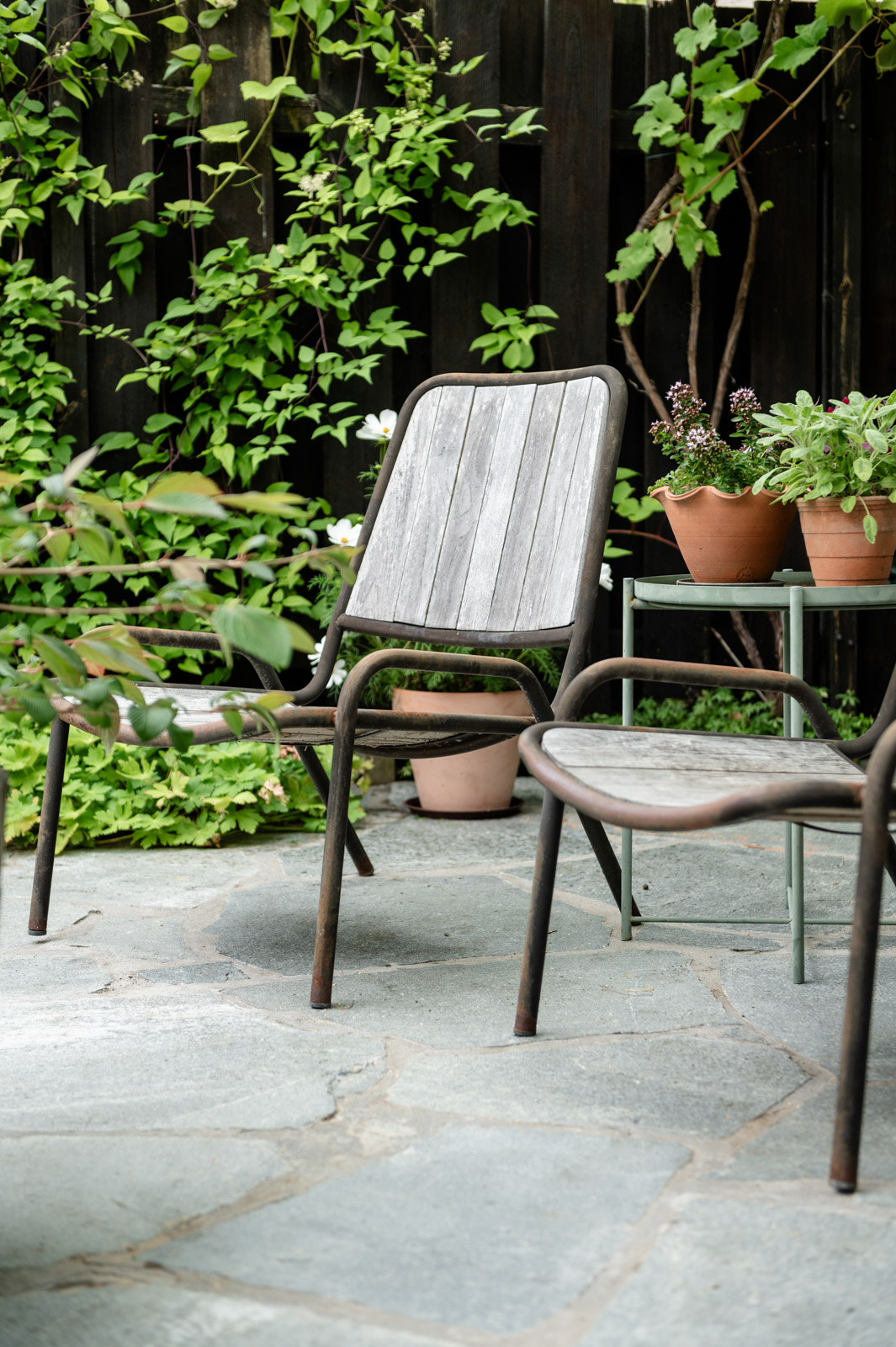 Furnish Your Outdoor Space with Flexible Solutions